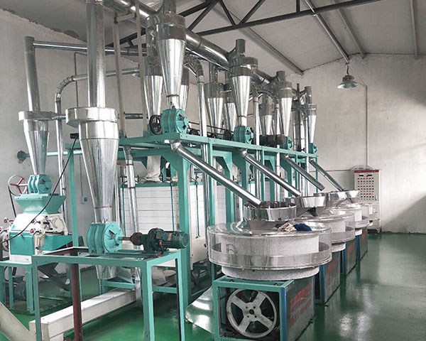 全自動石磨面粉機常見的問題，在您操作之前了解多少呢?石磨面粉機廠家鑫峰面粉機械廠為您講述